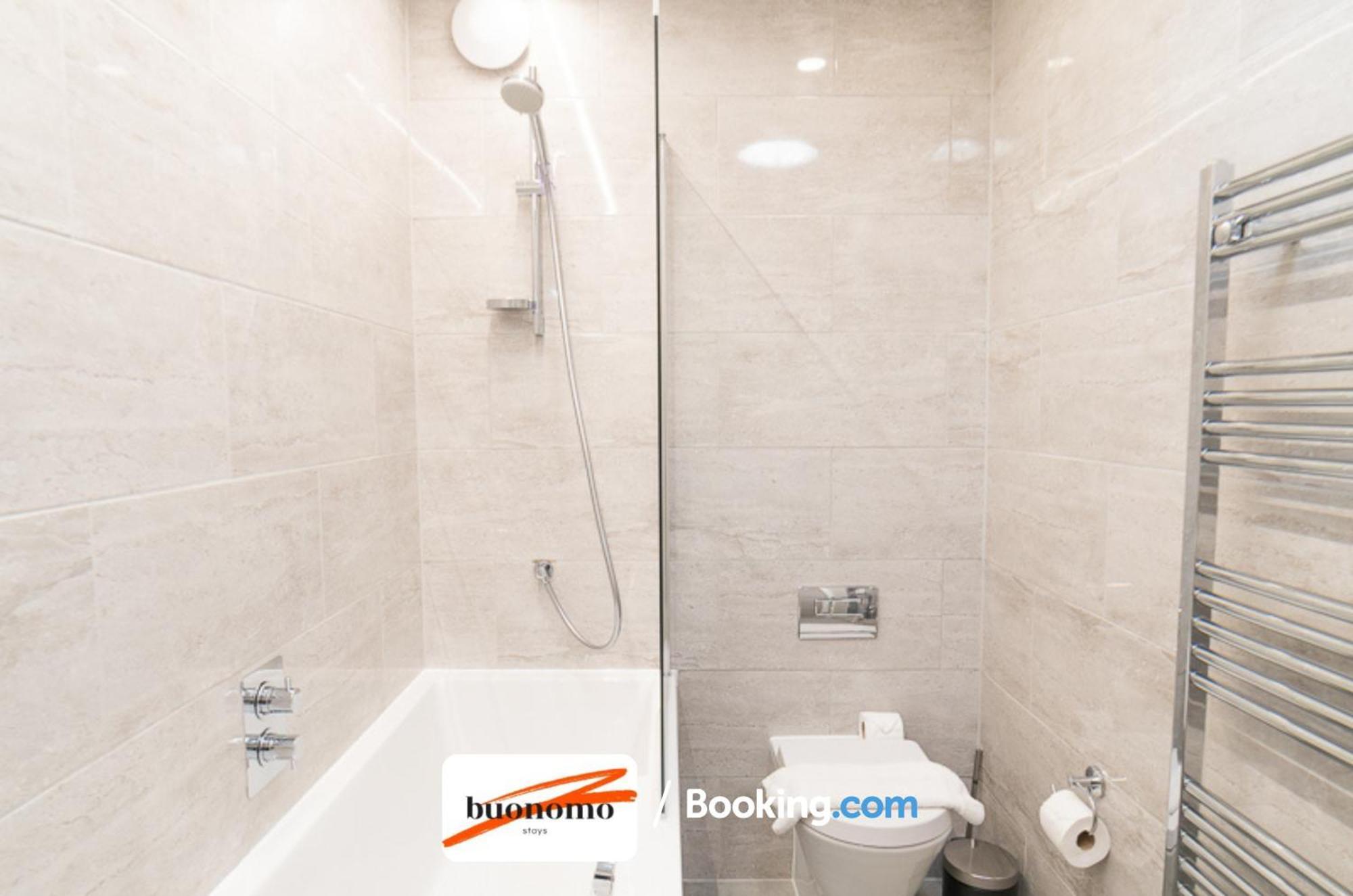 Two Bedroom Apartment At Buonomo Stays Short Lets & Serviced Accommodation Лондон Экстерьер фото