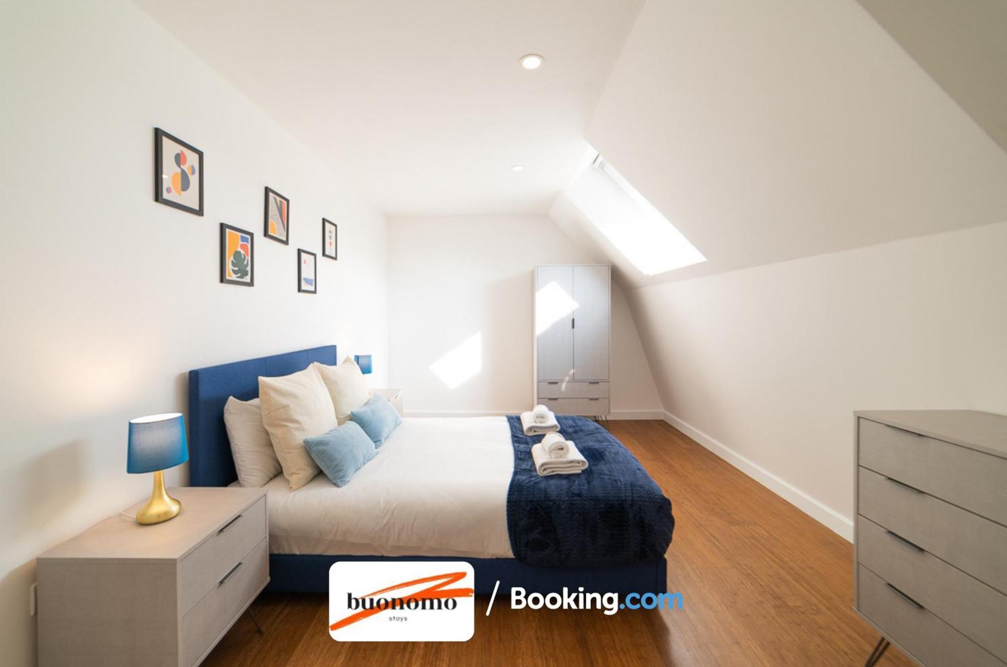 Two Bedroom Apartment At Buonomo Stays Short Lets & Serviced Accommodation Лондон Экстерьер фото